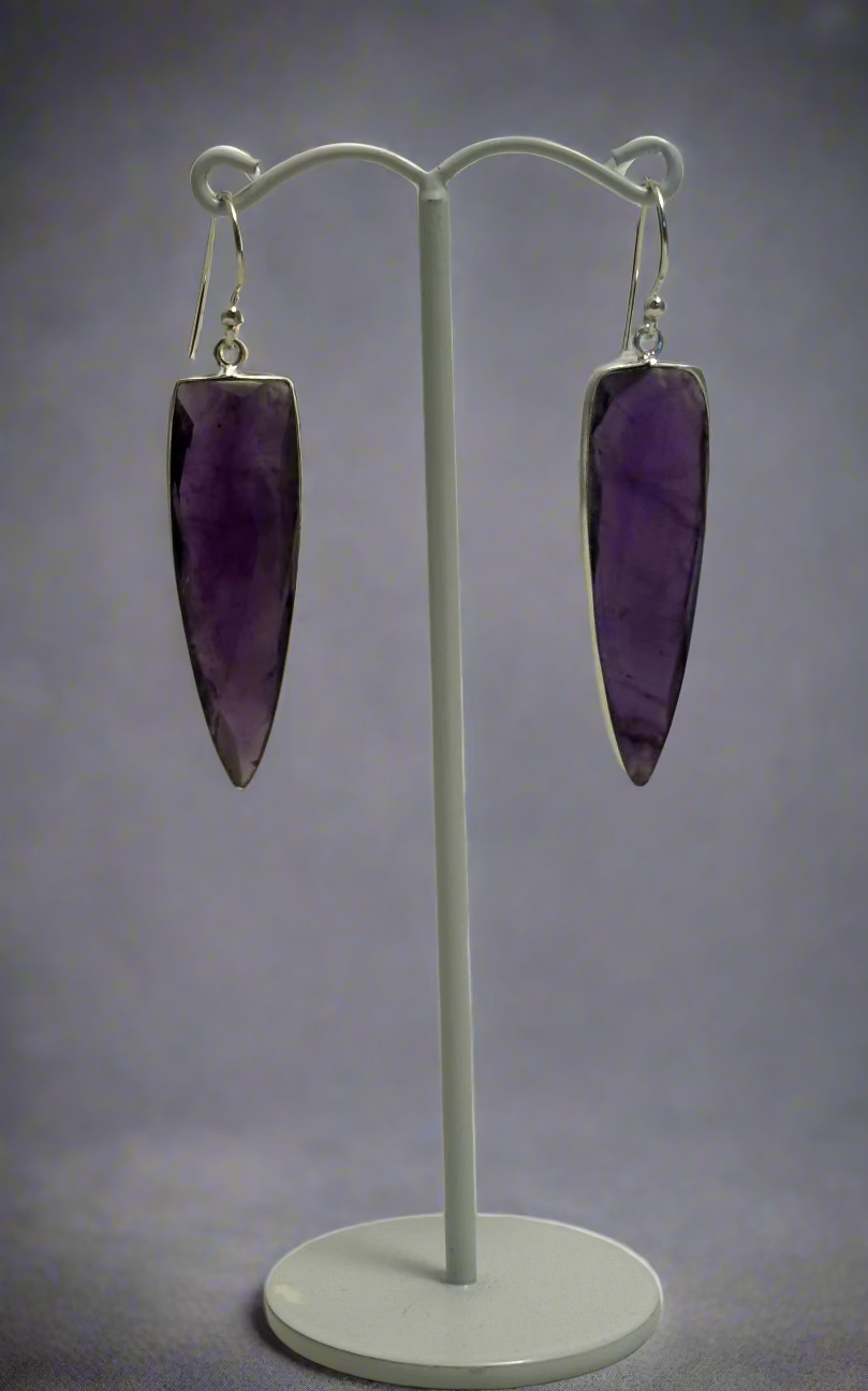 Amethyst drop earring