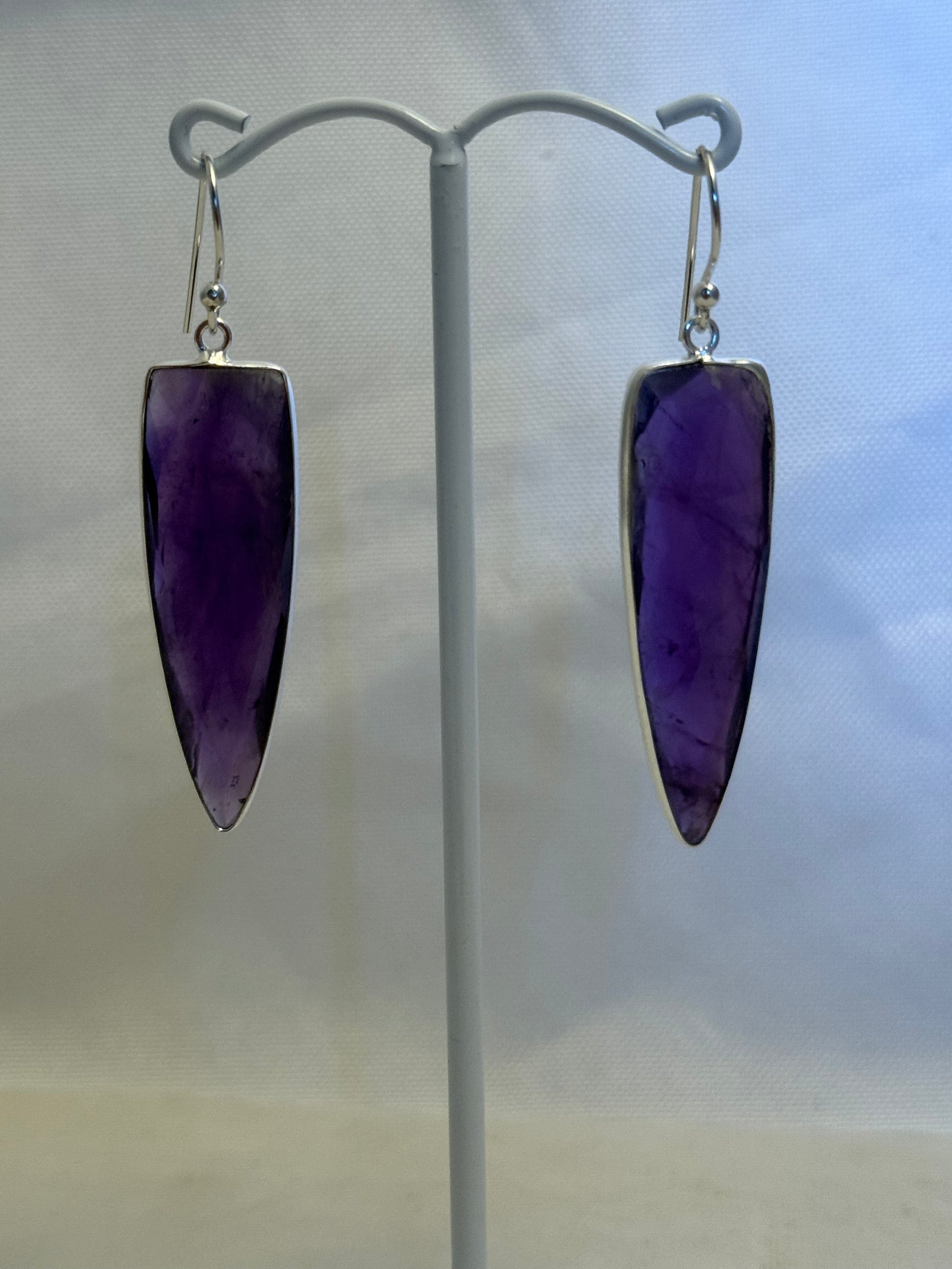 Amethyst drop earring