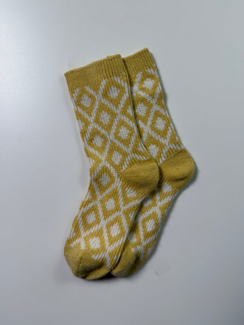 Heritage Diamond Knit Socks — Mustard — IMG_8796