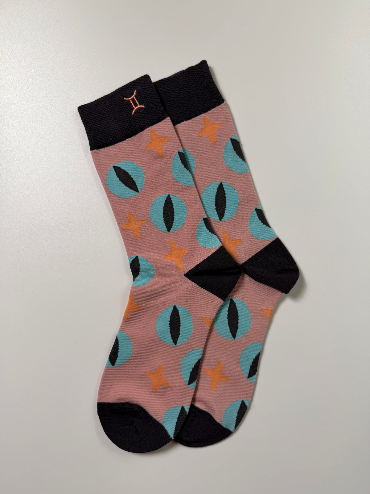 Munsel Smooth Graphic Crew Socks in Blush Floral