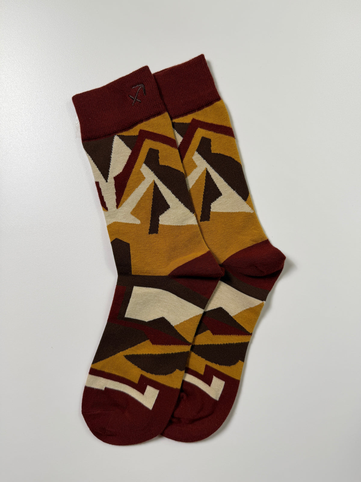 Munsel Smooth Graphic Crew Socks in Brown Geo