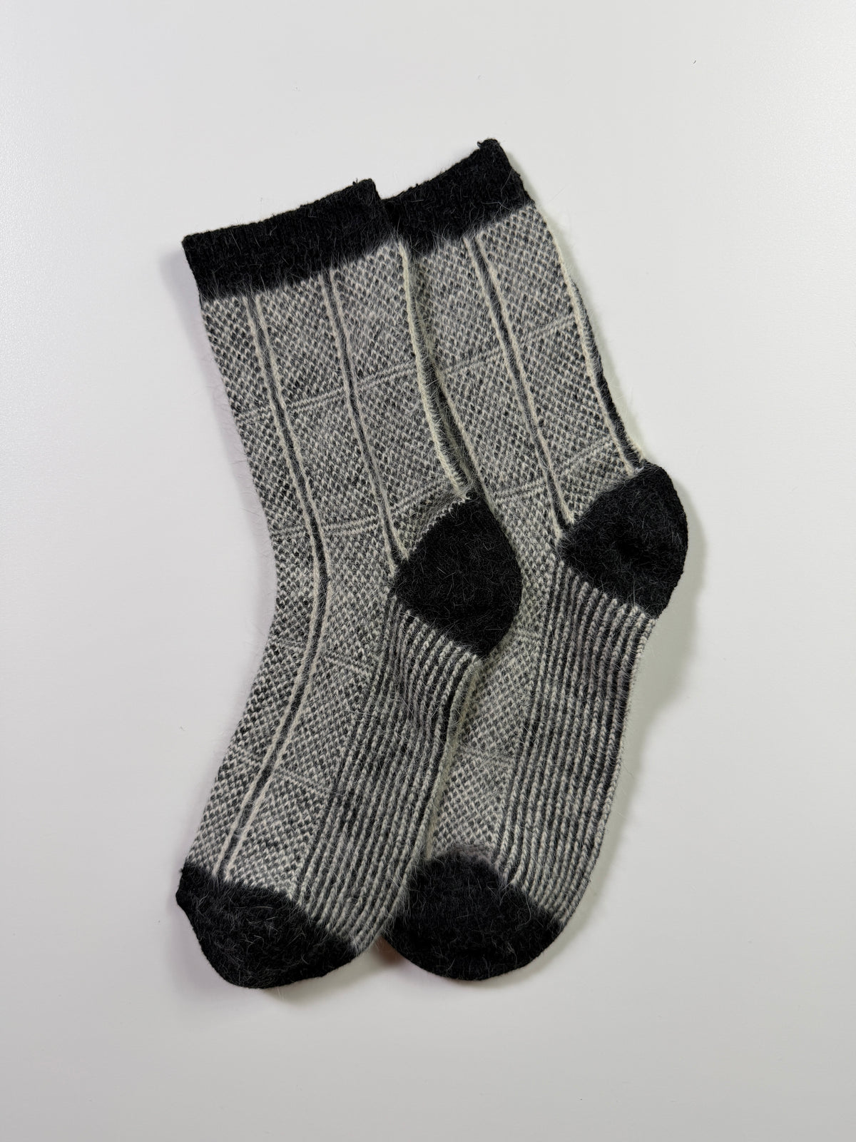 Munsel Heritage Weave Socks — Black / Cream — IMG_8950