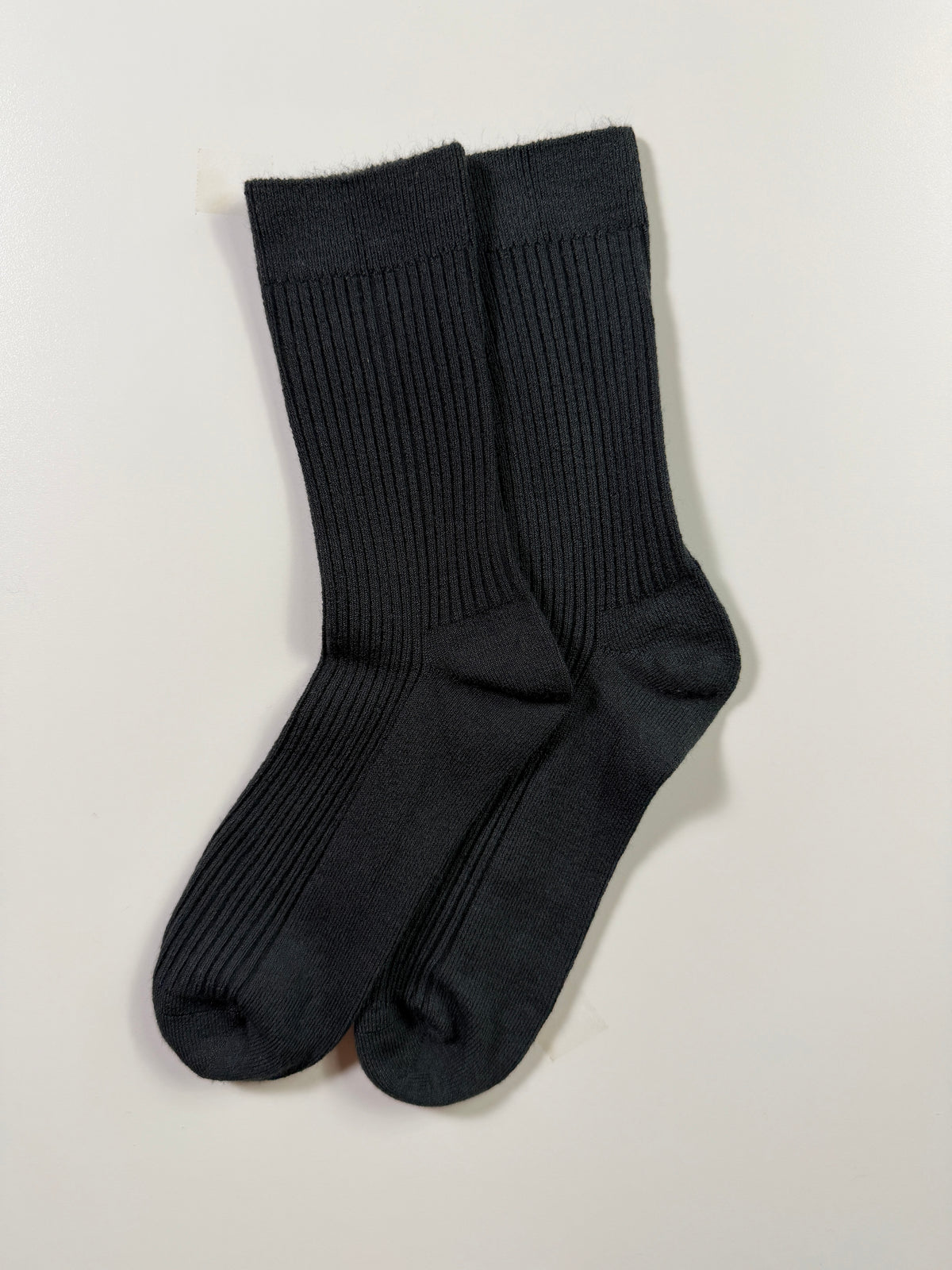 Munsel Fine Rib Crew Socks — Black — IMG_8962