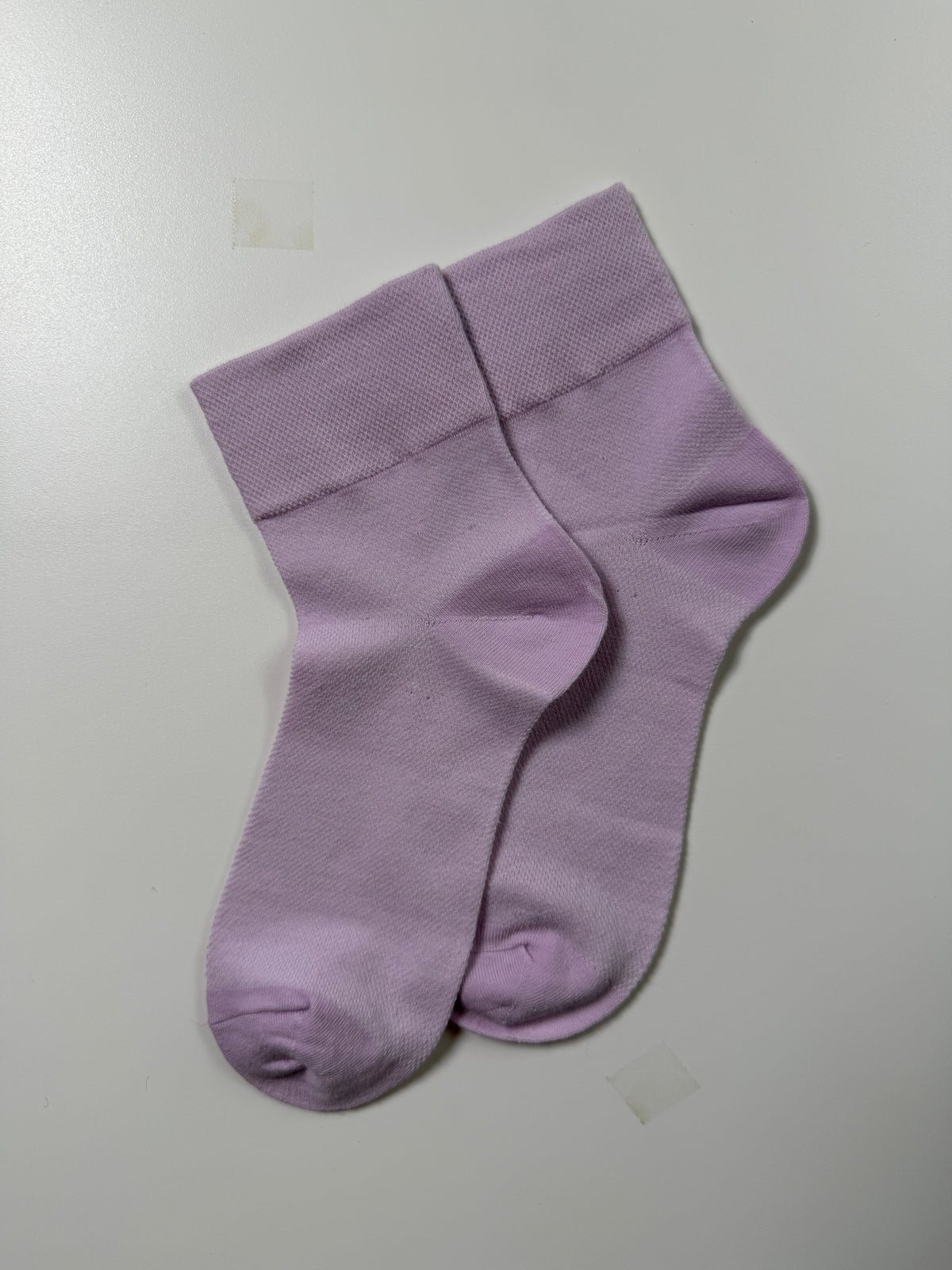 Munsel Everyday Soft Crew Socks — Lavender — IMG_8925