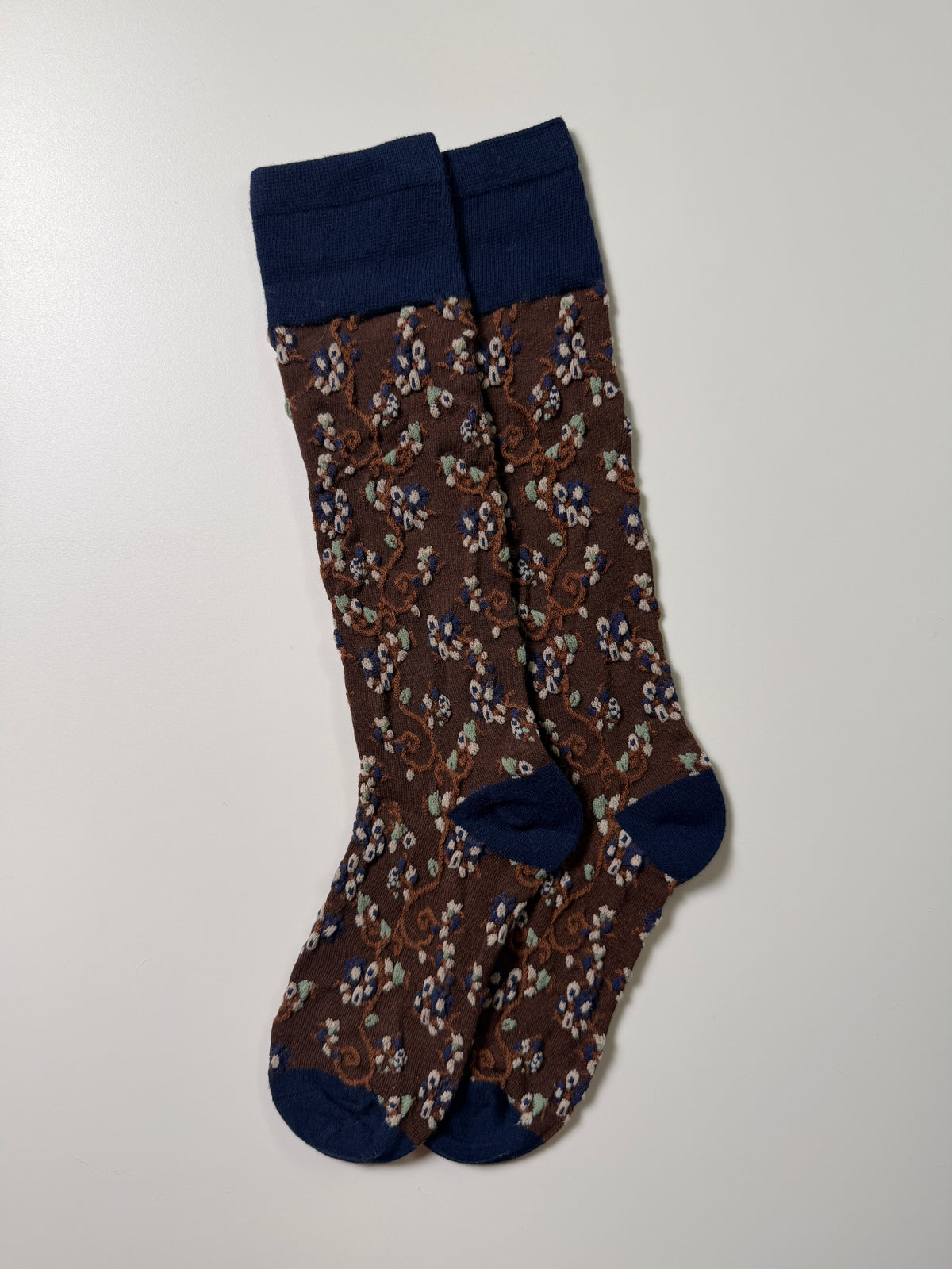 Munsel Floral Heritage Socks in Brown and Navy