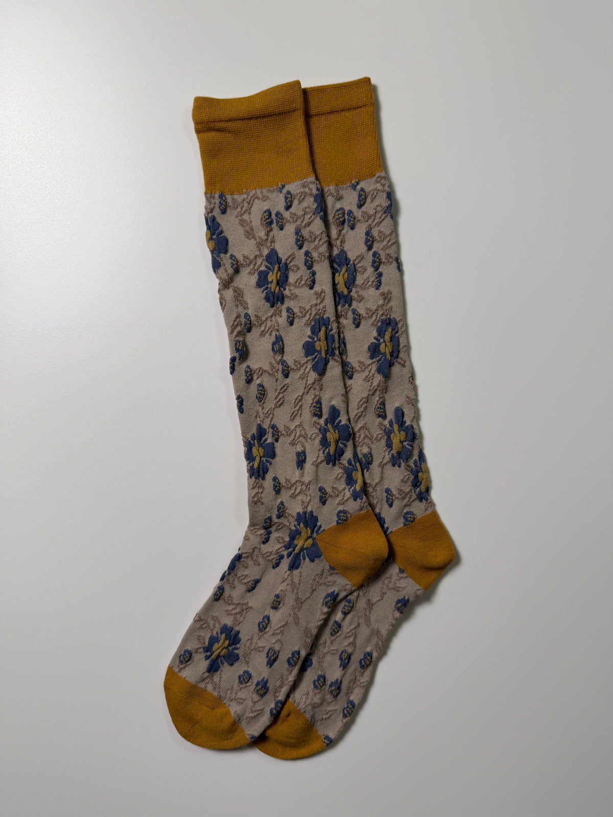 Munsel Floral Heritage Socks in Cream and Mustard