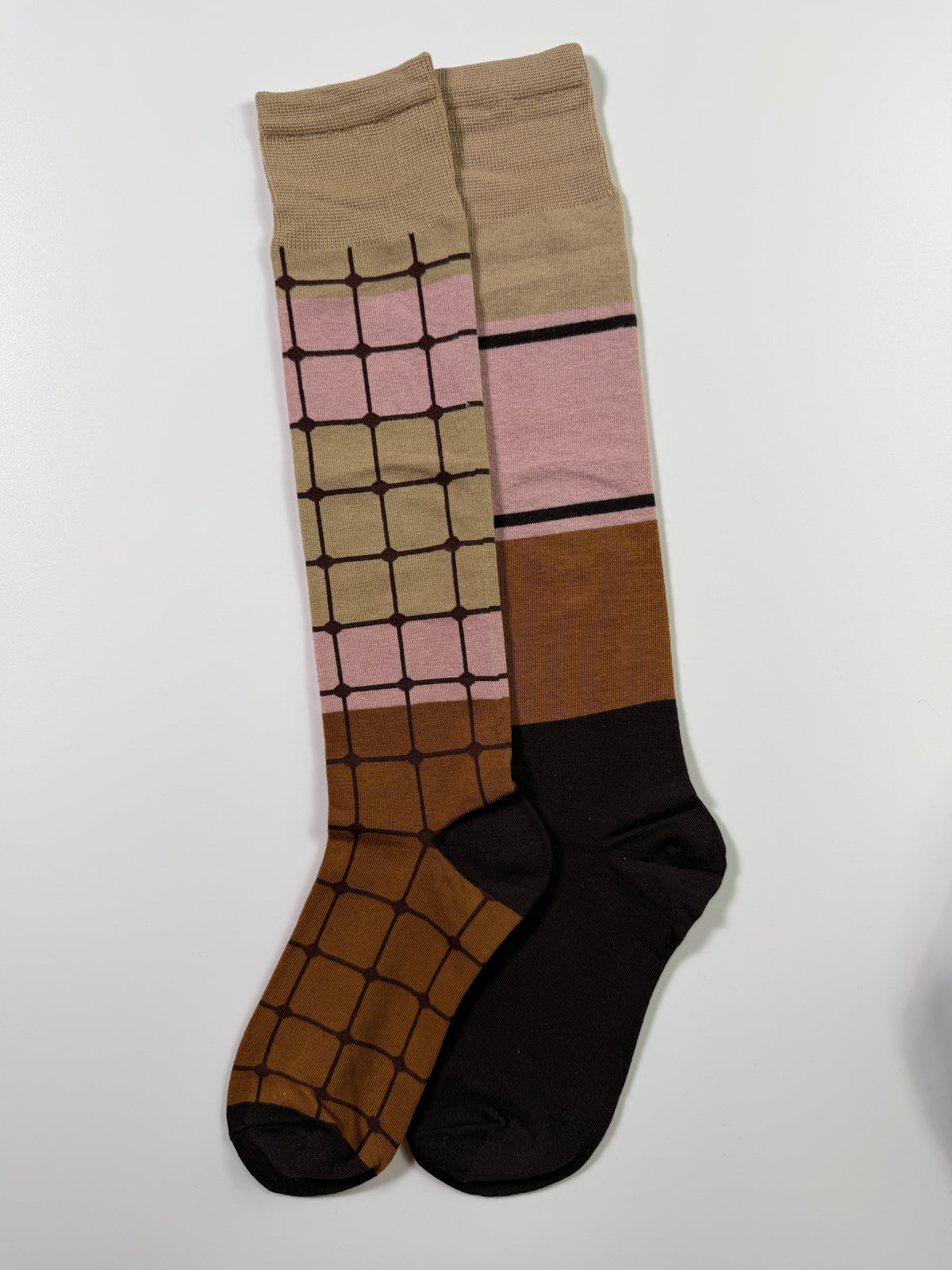 Munsel Geometric Dress Socks in Neutral Grid