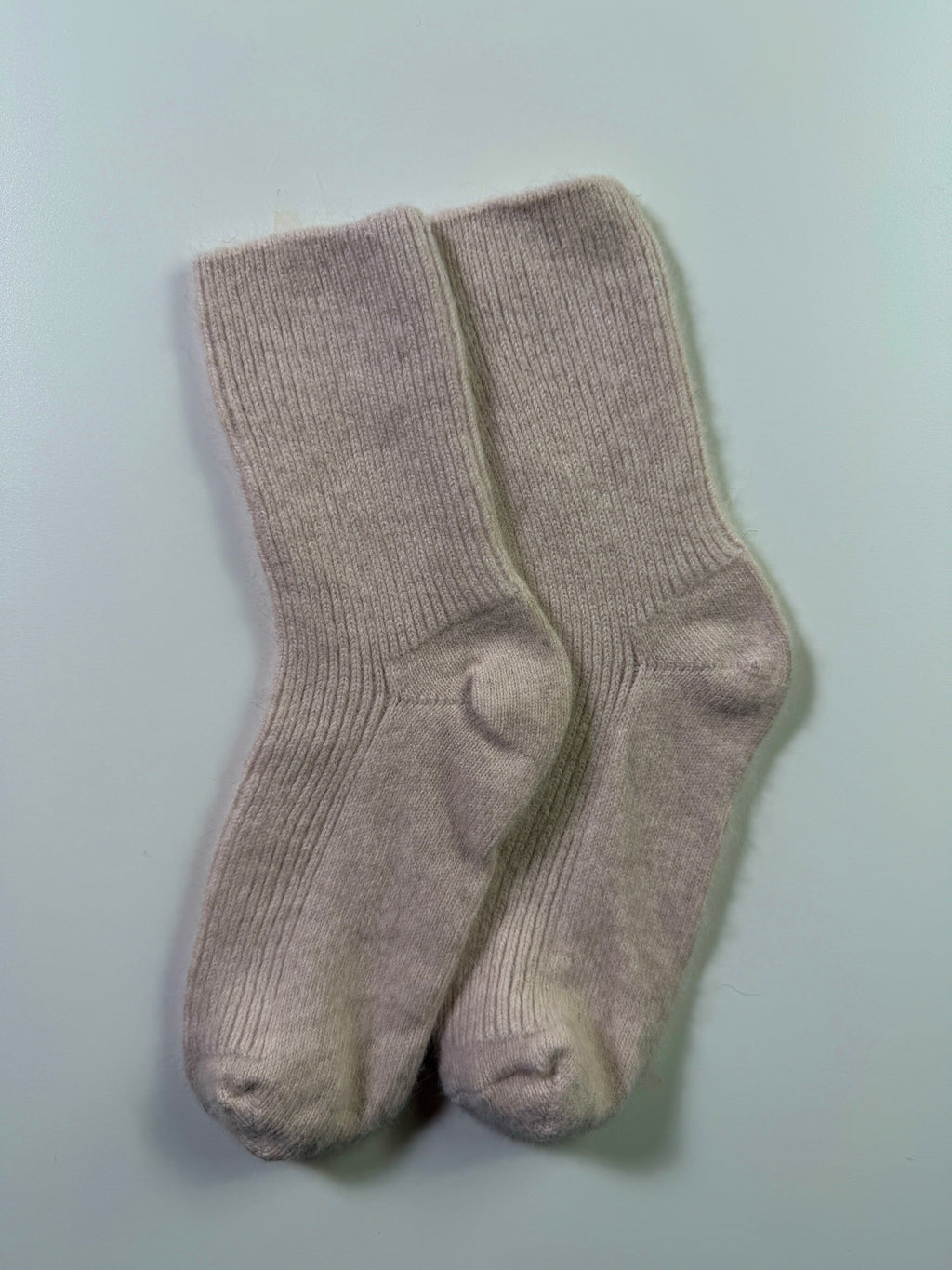 Munsel Plush Everyday Crew Socks in Light Gray
