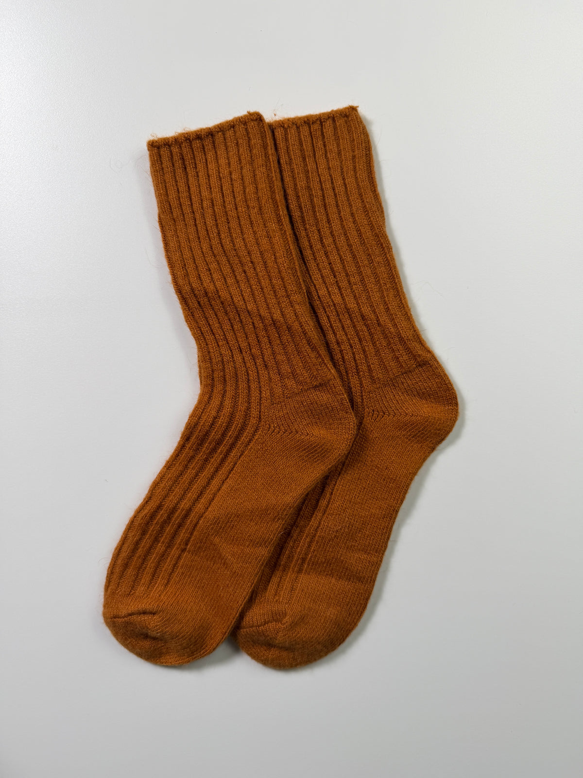 Munsel Premium Everyday Socks in Rust, pair view