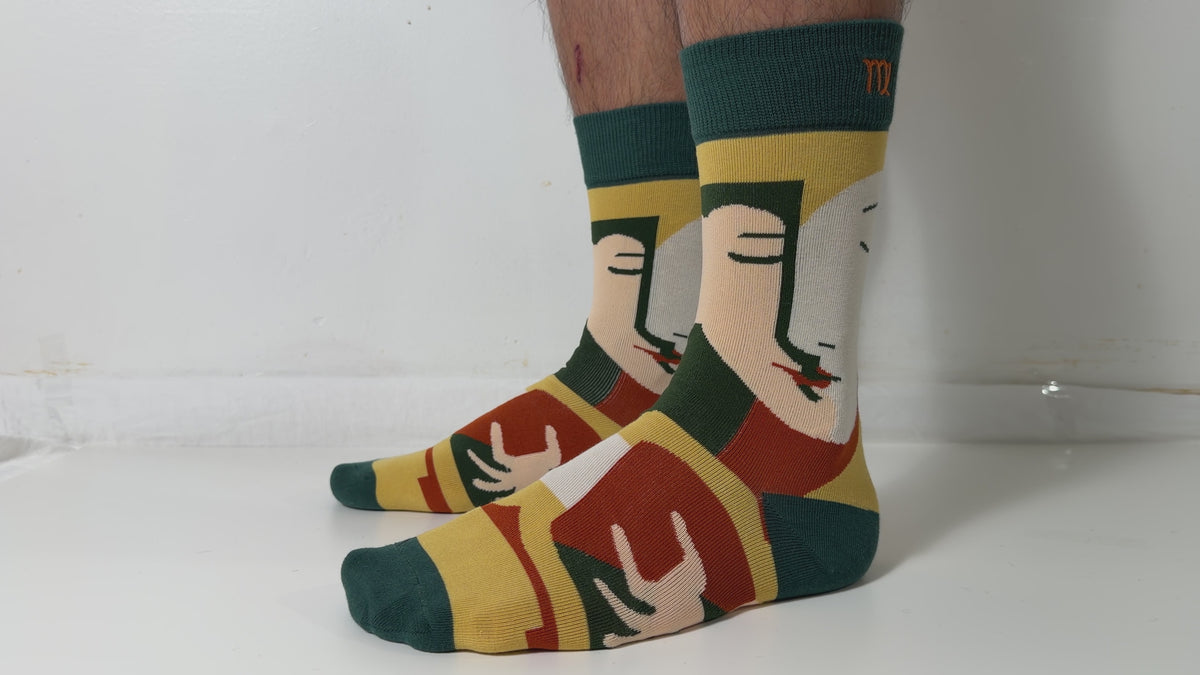 Munsel Smooth Graphic Crew Socks in Green Portrait