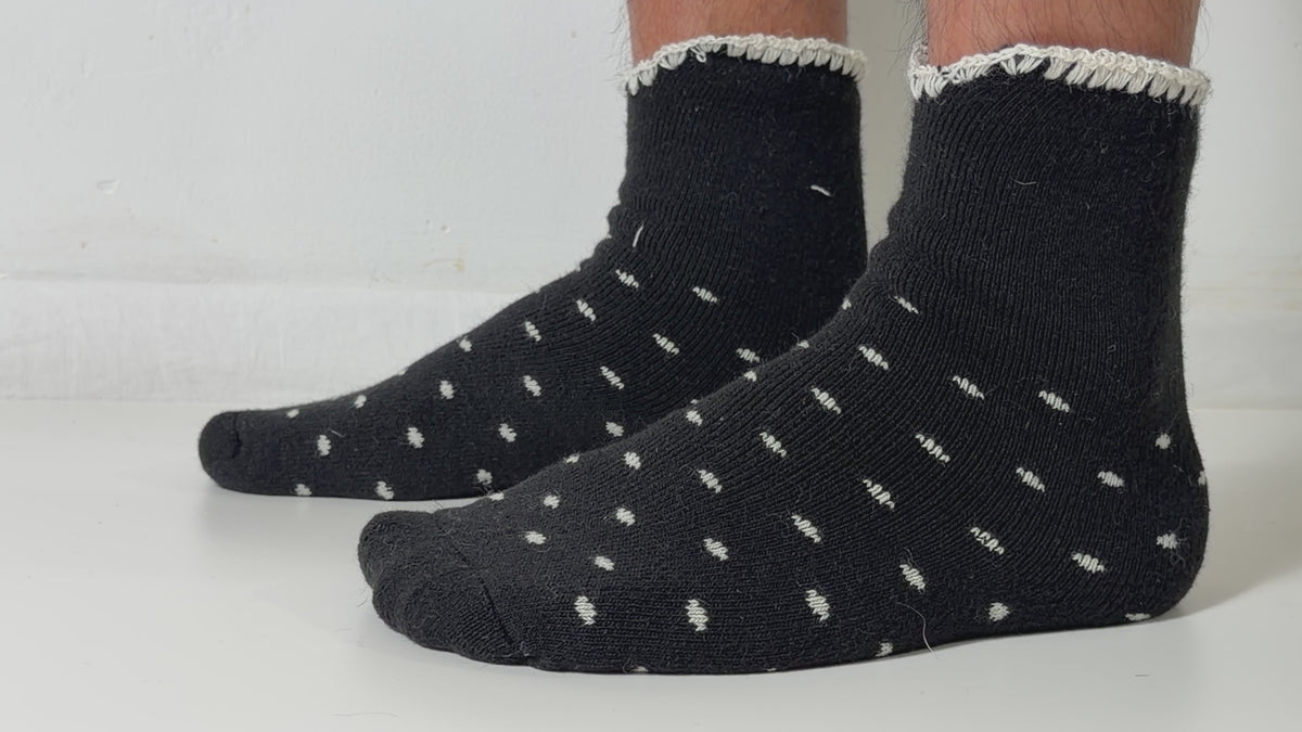 Munsel Cozy Boot Socks — Dot Black — on-foot video