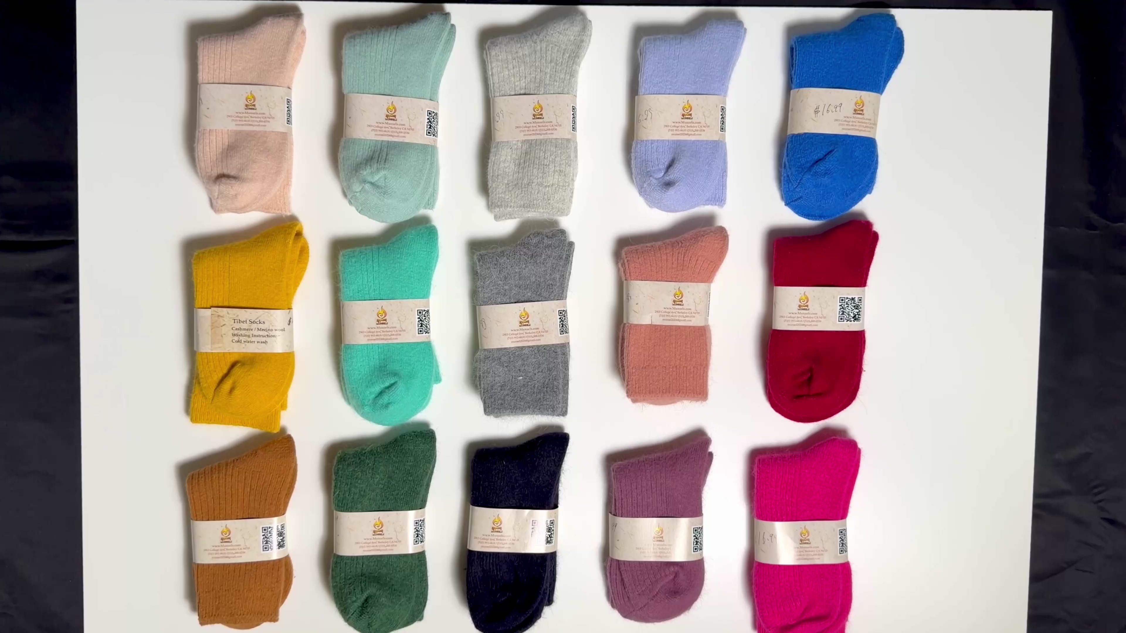 Munsel Premium Everyday Socks in multiple colors