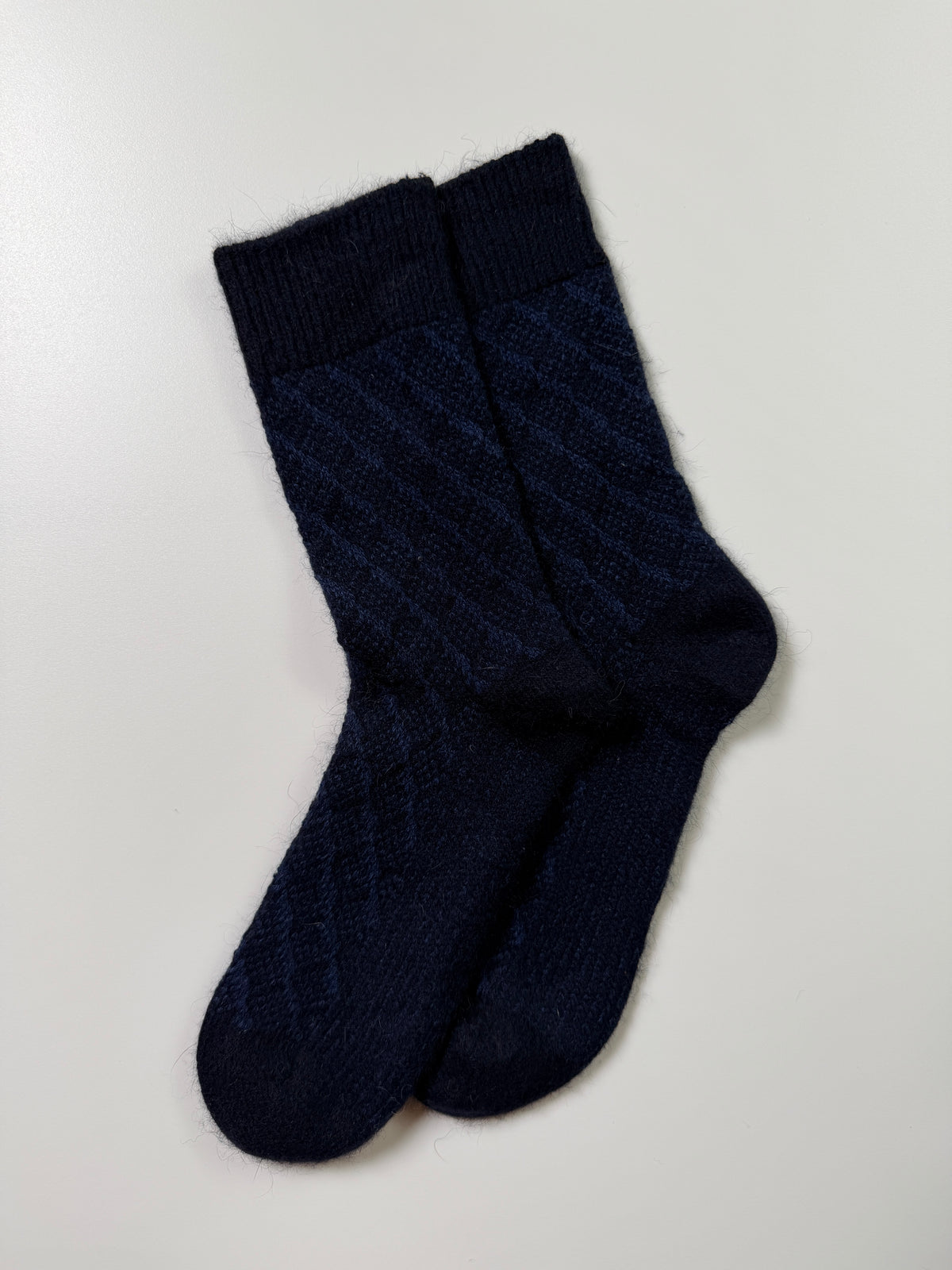 Munsel Diamond Lattice Crew Socks in Navy